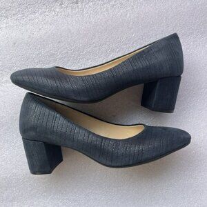 Alex Marie Soft Square Toe Seaport Navy 2" Heel  Size 6 MSRP $79.99